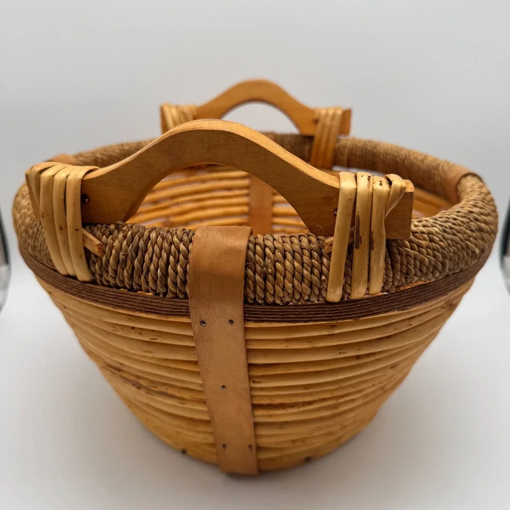 Vintage Woven Gathering Basket Wood Handles Split Reed Jute Rope Rim 11